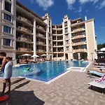 за гости сънрайз флора бийч 帕莫瑞